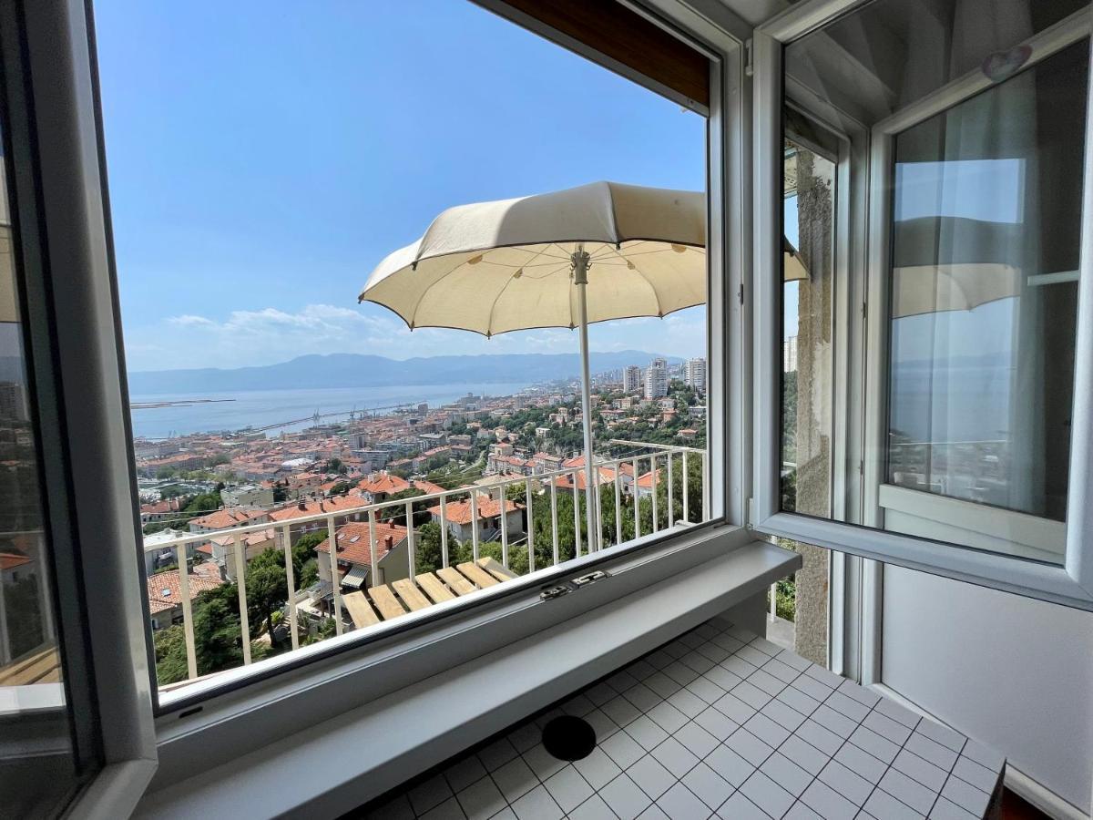 Ferienwohnung Nona'S View With Balcony Rijeka Exterior foto
